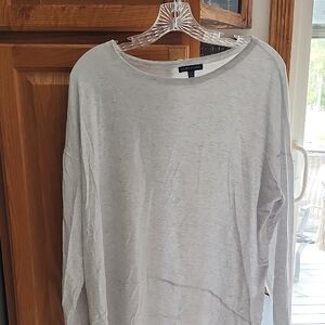 Eileen Fisher Pale Gray Long-Sleeve Slub Crewneck Tencel Blend Top